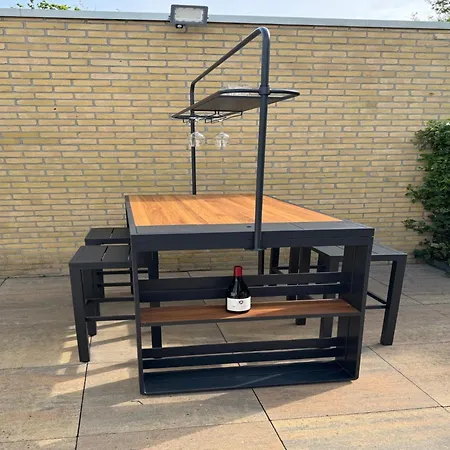 Astounding With Patio בית נופש *