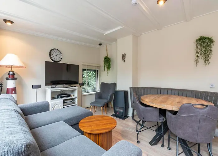 Near Sint Maartenszee * Sint Maartensvlotbrug