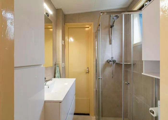 Near Sint Maartenszee Hébergement de vacances *