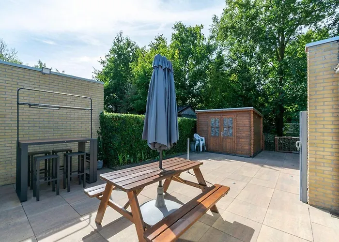 Near Sint Maartenszee *