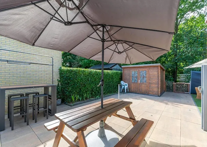 Near Sint Maartenszee * Sint Maartensvlotbrug